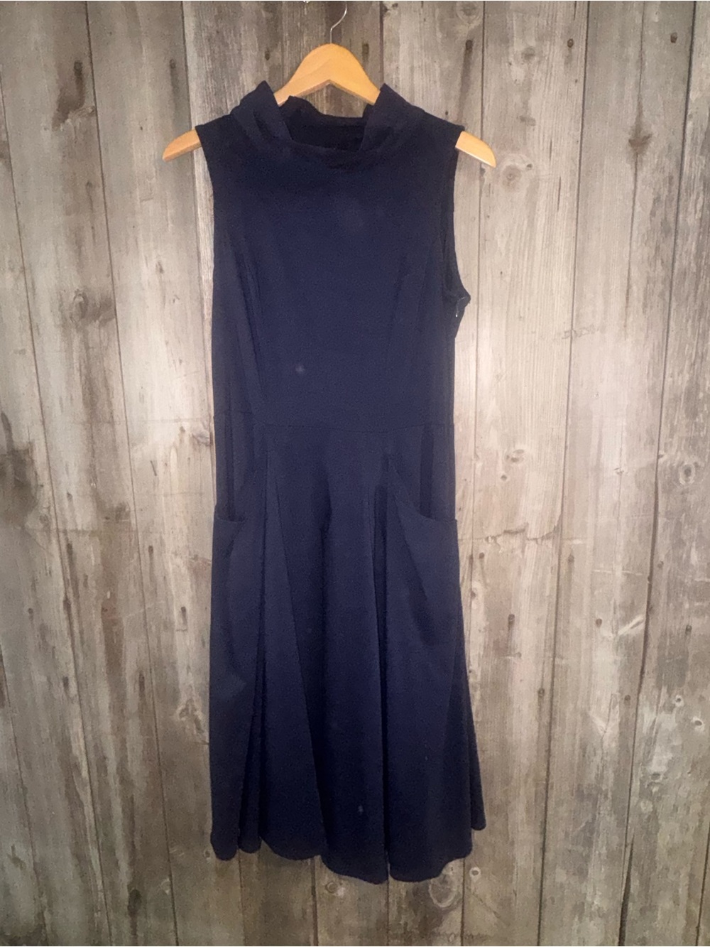 MODCLOTH Mock Turtleneck “Stretchy” midi dress - size XL